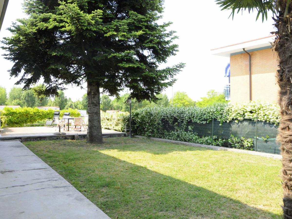 Belvilla By Oyo Porto Quarantaquattro Lazise Bagian luar foto